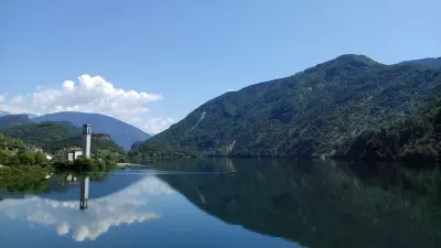 Lago di Corlo